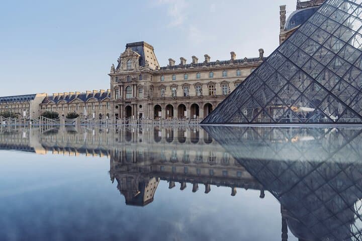 Louvre Museum Masterpieces Guided Tour with Access — photo 1