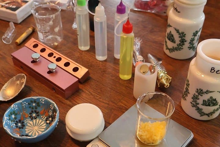 Eco-Friendly Lipstick Making Workshop in Paris — photo 5
