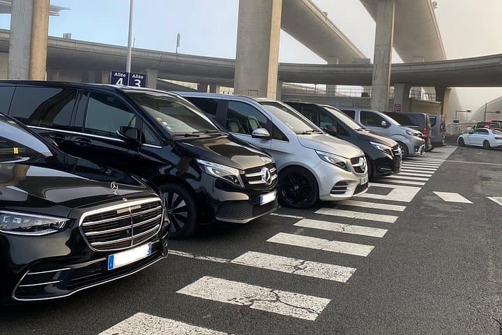 Paris Charles de Gaulle Airport Private Arrival Transfer — photo 14