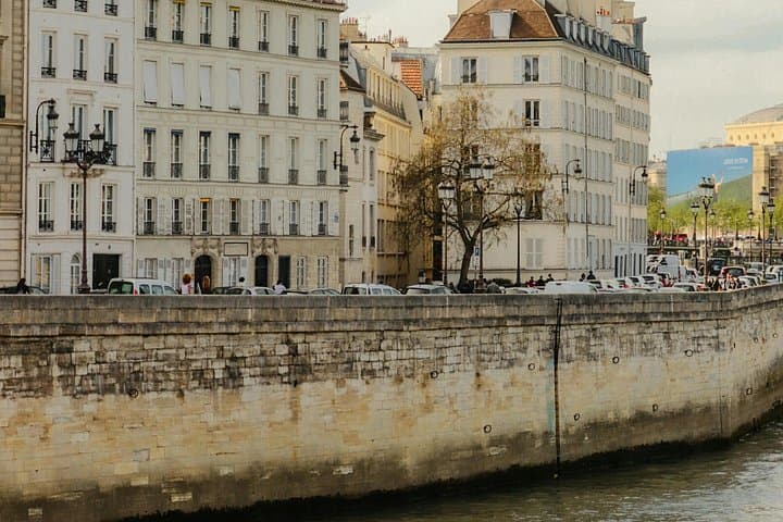 Historic Left Bank Walking Tour in Paris — photo 10