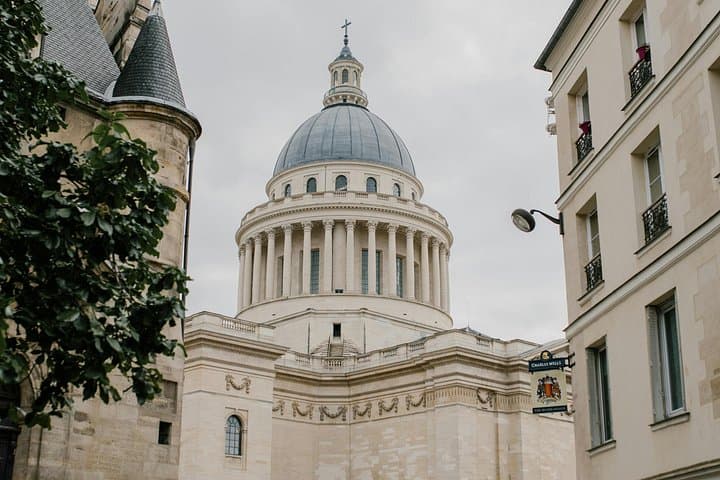Historic Left Bank Walking Tour in Paris — photo 16