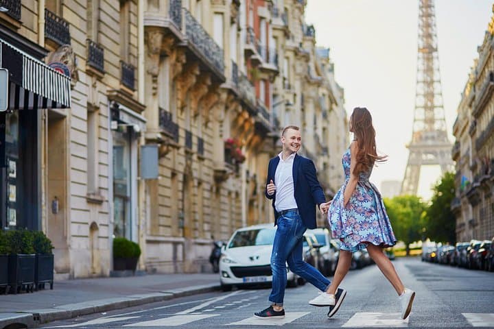 Paris Luxury Private Professional Photoshoot at the Eiffel Tower — photo 1