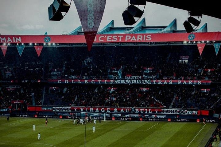 Paris Saint Germain Matchday Experience with local — photo 2