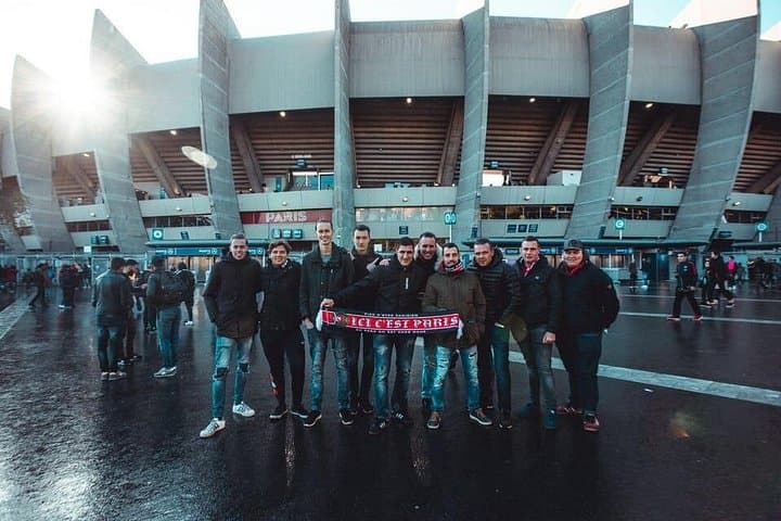 Paris Saint Germain Matchday Experience with local — photo 1