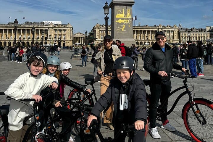 Paris Main Sights Bike Tour — photo 3