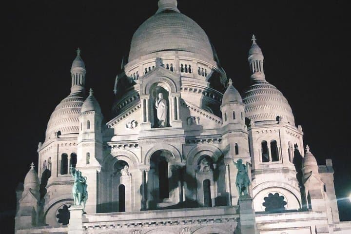 3h - Paris Grand Tour by Night in a Pink Citroën 2CV — photo 1