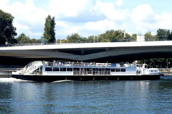 Paris The Barge of the West Indies — photo 6