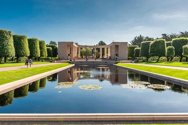 Private Day Tour to D-Day Beaches and American Cemetery in Paris — photo 4