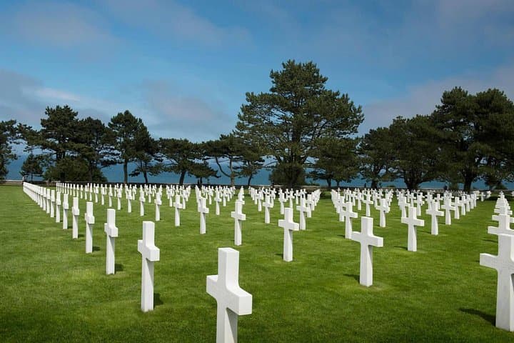 Private Day Tour to D-Day Beaches and American Cemetery in Paris — photo 7