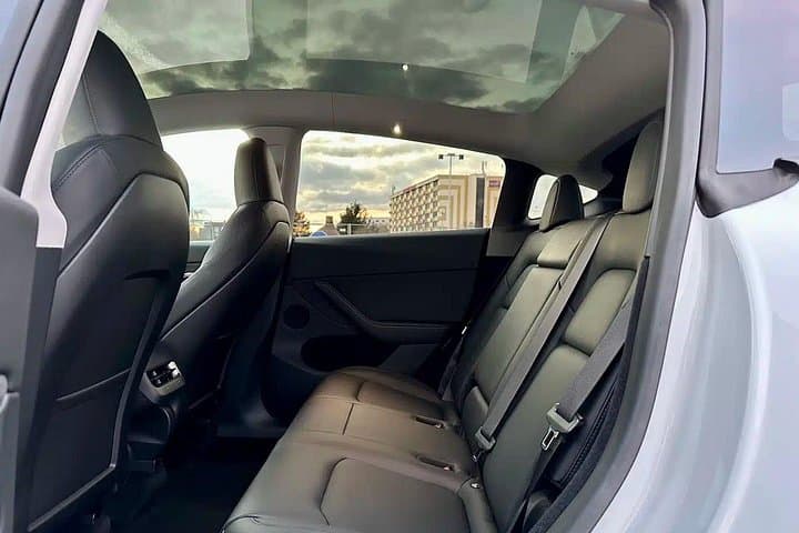 Private Transport from Charles de Gaulle Airport to Paris — photo 4