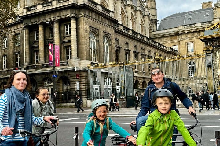 Paris Main Sights Bike Tour — photo 7