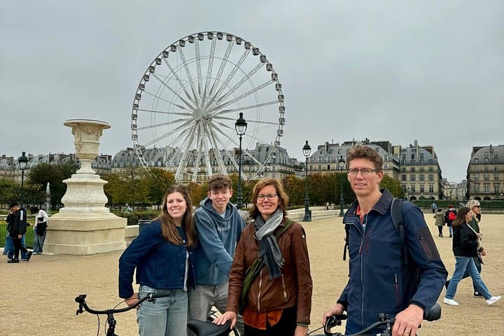 Paris Main Sights Bike Tour — photo 10
