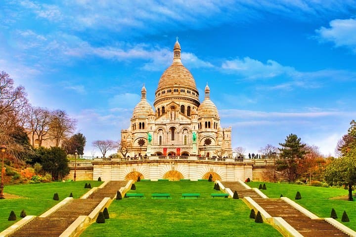 Experience Paris' Village of Montmartre away from the crowds — photo 4