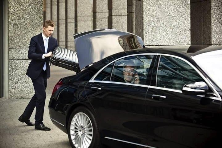 Private Arrival Transfer: Paris Train Station to Hotel — photo 2