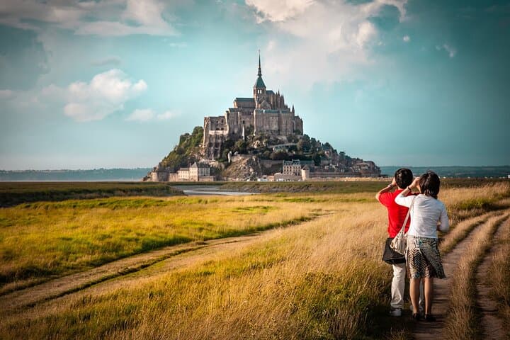 Normandy D-Day Tour with Mont Saint-Michel Day Trip from Paris — photo 3