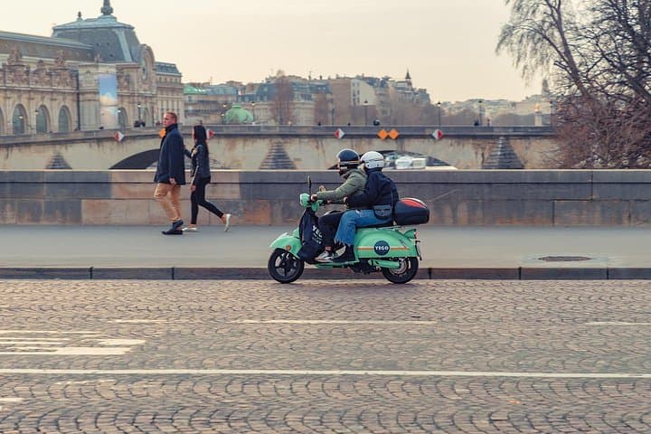 Latin Quarter and the Island of Notre-Dame Private Guided Tour — photo 2