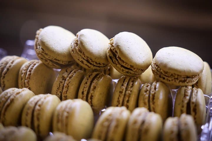 Food Tour of Montmartre Best Pastries Chocolates and Desserts — photo 5