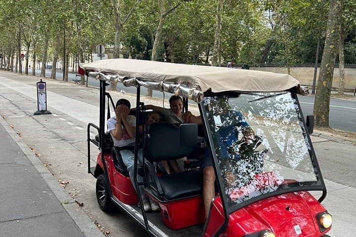 Private Golf Cart Tour: Paris Landmarks & Hidden Gems — photo 8