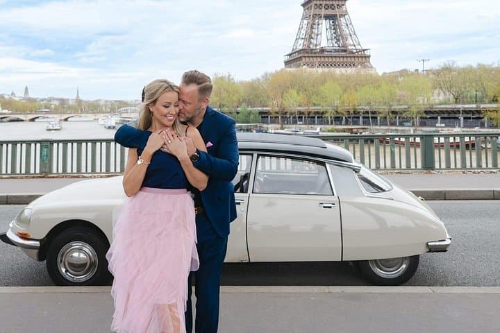 Paris Private Guided Tour in a Vintage Open Top French Car — photo 20