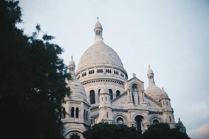 Bohemian Art and the History of Montmartre Tour — photo 1