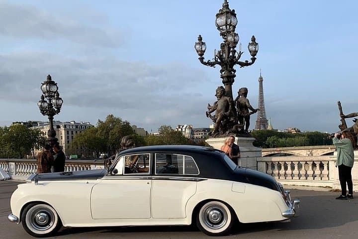 Paris Picturesque Romanic Luxury Vintage Rolls Royce Tour — photo 4