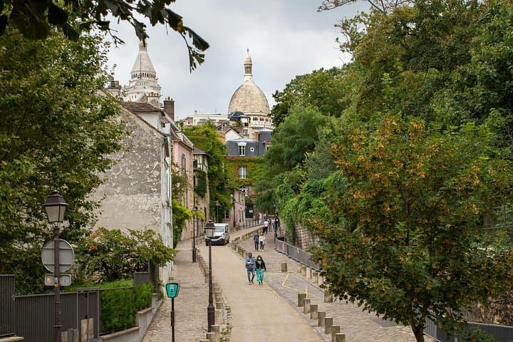 Bohemian Art and the History of Montmartre Tour — photo 6