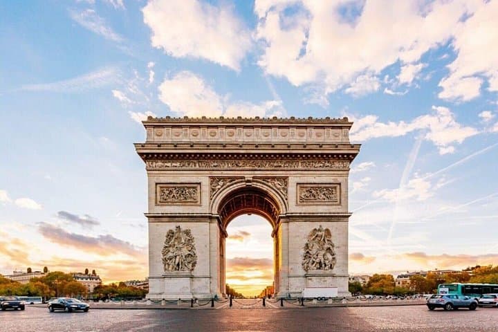 Paris: CDG Airport Private Transfer ⇄ City Center/Disneyland — photo 9
