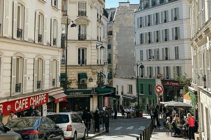 Food Tour of Montmartre Best Pastries Chocolates and Desserts — photo 11