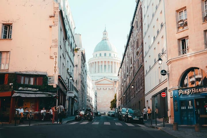 Capture the Heart of Paris in a Latin Quarter Private Photoshoot — photo 6