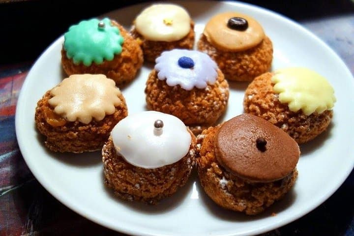 Discover the Hidden Pastries of the Latin Quarter with guide — photo 1
