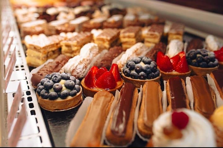 Discover the Hidden Pastries of the Latin Quarter with guide — photo 8