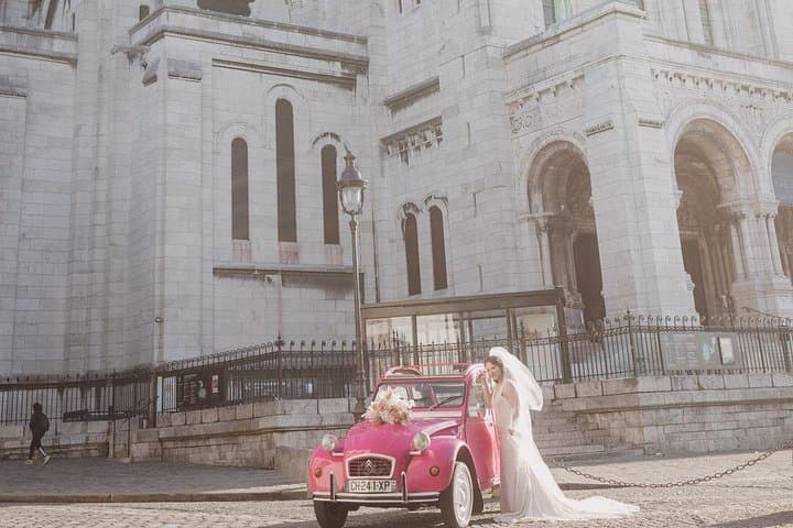1h30 Private Guided Tour in a Pink Citroën 2CV — photo 3