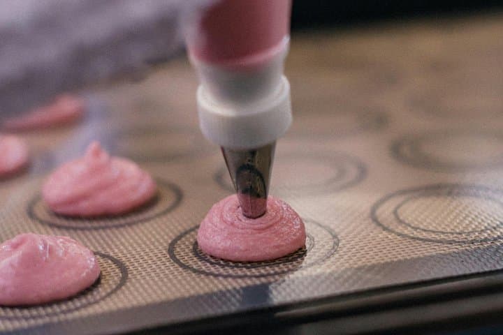 Paris Behind the Scenes Macaron Baking Class — photo 15