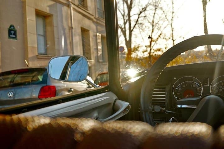 Paris Private Guided Tour in a Vintage Open Top French Car — photo 12