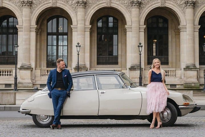 The Essentials of Paris in a Classic Open Top Car Citroën DS — photo 6