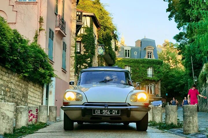 All of Paris Tour in a Vintage Open-Top French Car Citroen DS — photo 1