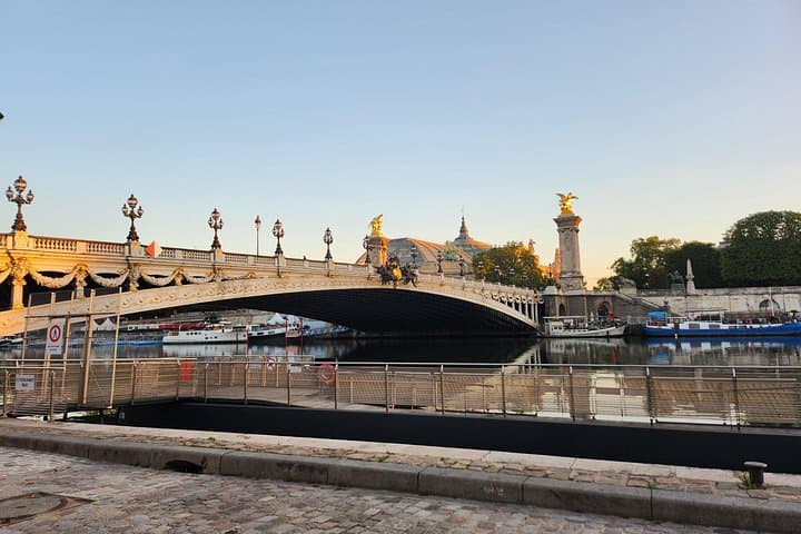 Sunrise Biking Tour: Paris Before the Crowds — photo 13