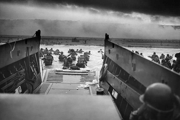 Normandy D-Day Beaches: Immersive Small-Group Tour from Paris — photo 12