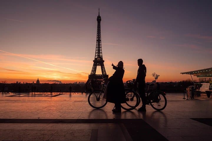 Sunrise Biking Tour: Paris Before the Crowds — photo 1