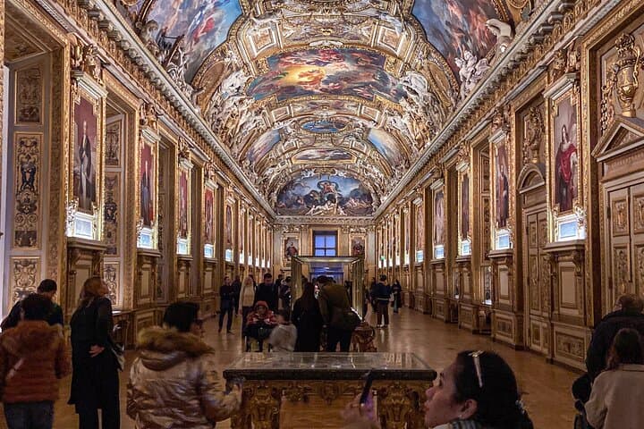 Louvre Highlights & Mona Lisa Guided Tour with Reserved Access — photo 1