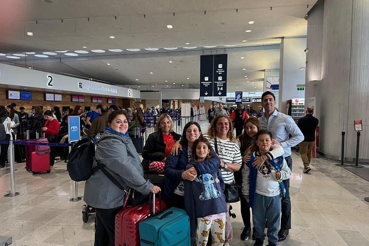 Airport Transfer Charles De Gaulle or Orly to and from Paris — photo 5