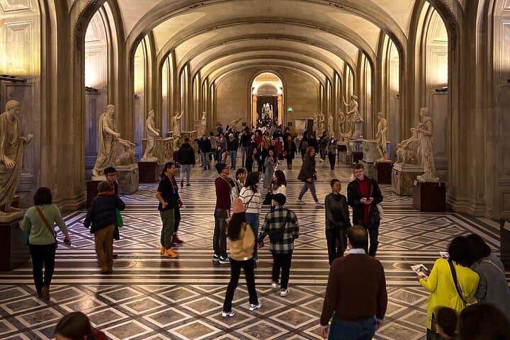 Louvre Highlights & Mona Lisa Tour with Seine Cruise Ticket — photo 1