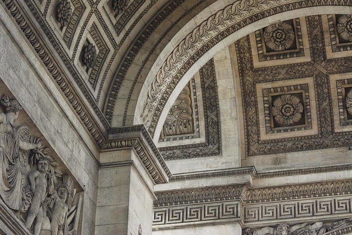 Arc de Triomphe in Paris Walking Tour with Audioguide (no ticket) — photo 6
