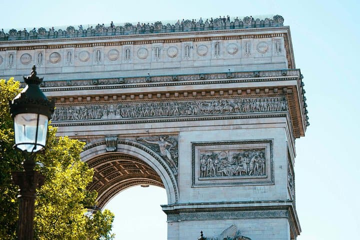 Arc de Triomphe in Paris Walking Tour with Audioguide (no ticket) — photo 7