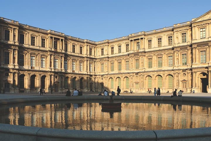 Private guided visit of the Louvre museum — photo 3