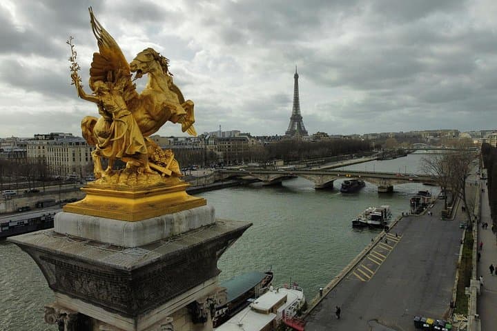 Alexander III Bridge Photoshoot — photo 4