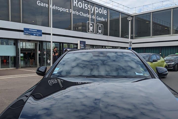 CDG Airport Transfer Paris Professional Driver — photo 10