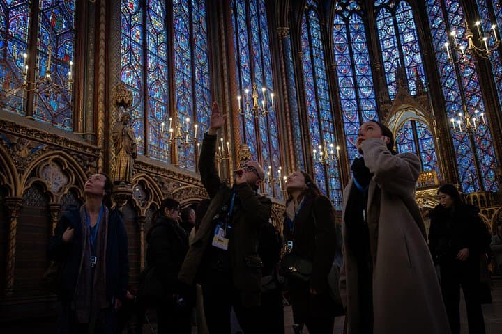 Paris Sainte-Chapelle and Conciergerie Private Guided Tour — photo 13