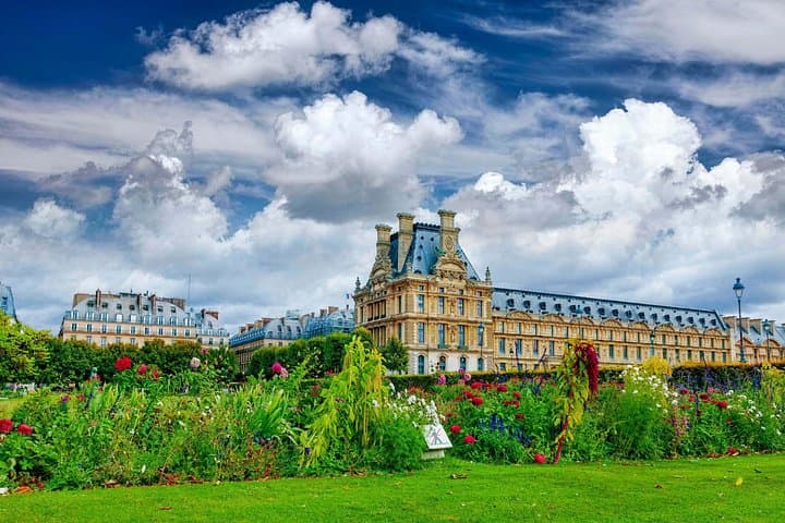 Paris Big Walking Tour with Audioguide on Your Smartphone — photo 12