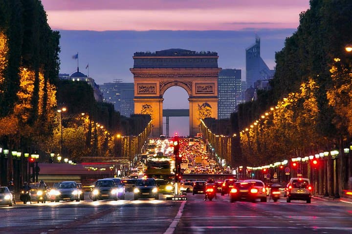 Paris Big Walking Tour with Audioguide on Your Smartphone — photo 17